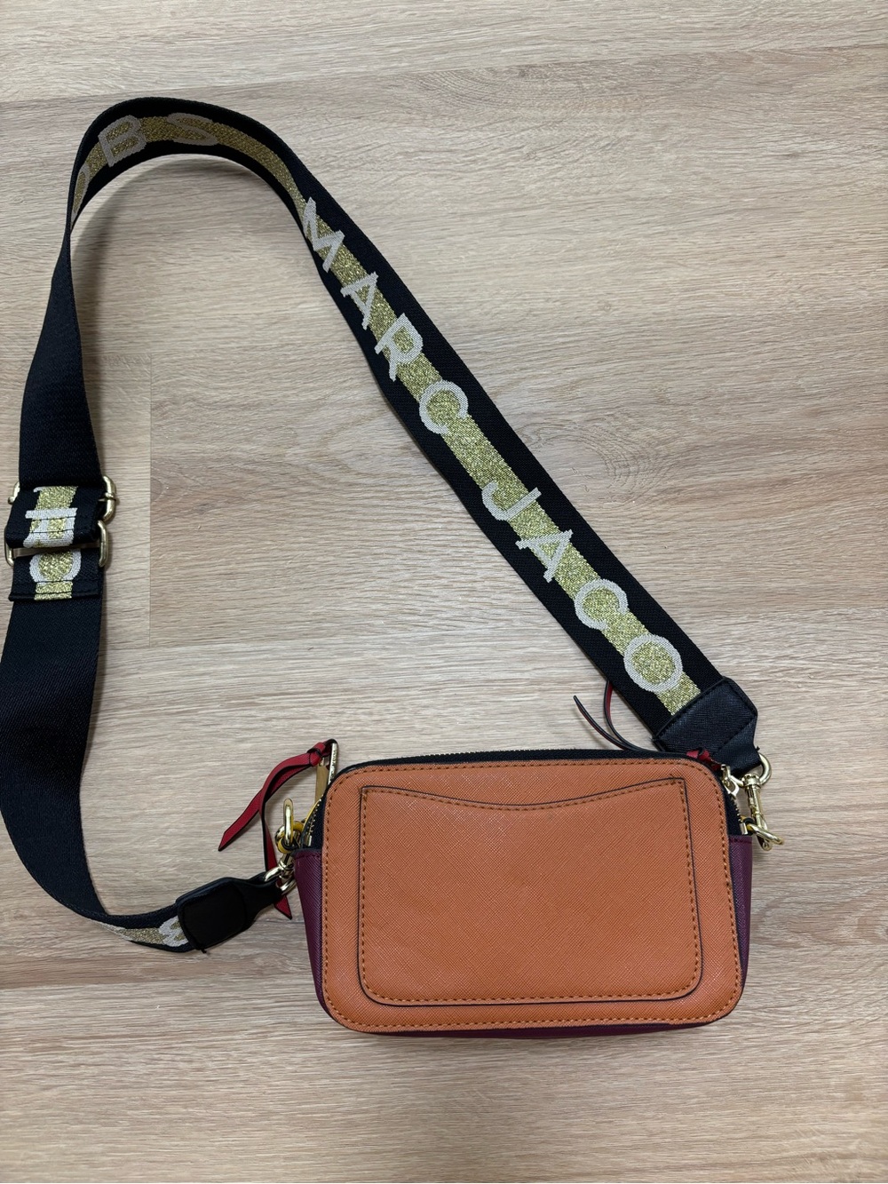 Marc Jacobs Snapshot Small Crossbody Bag - Two-Tone Brown & Burgundy - Picture 4 of 4